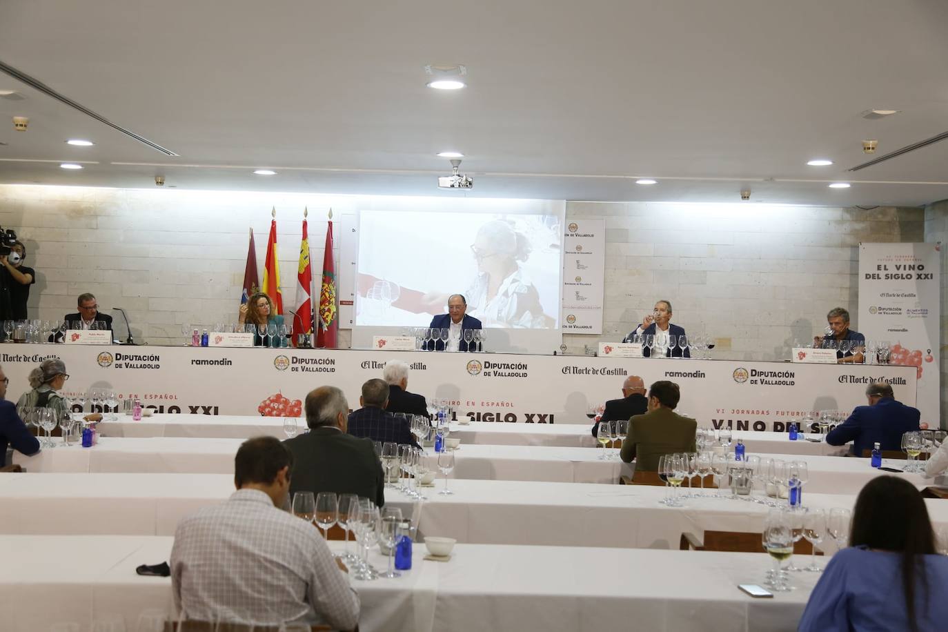 VI Jornada Futuro en Español que bajo el lema 'El mundo del vino del siglo XXI'. 