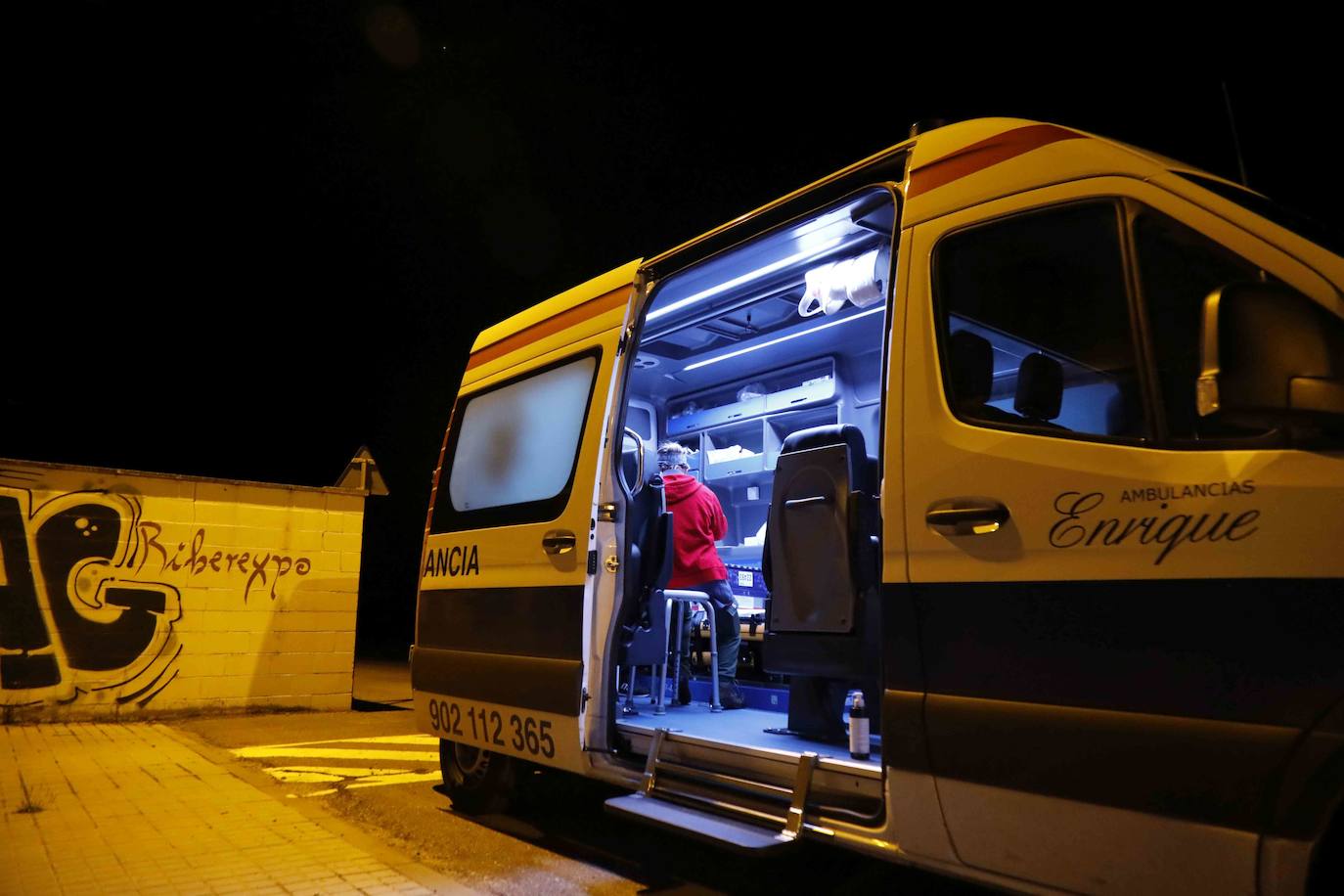 Se espera que más de 2.000 personas se sometan a las pruebas. 