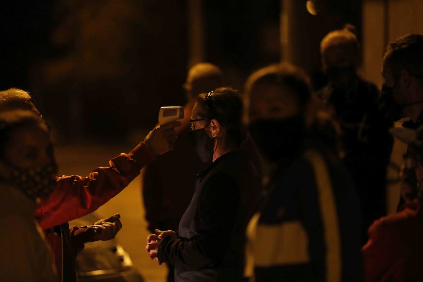 Se espera que más de 2.000 personas se sometan a las pruebas. 