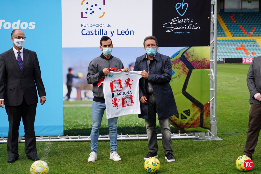 Acto de presentación en Salamanca del convenio entre fundaciones