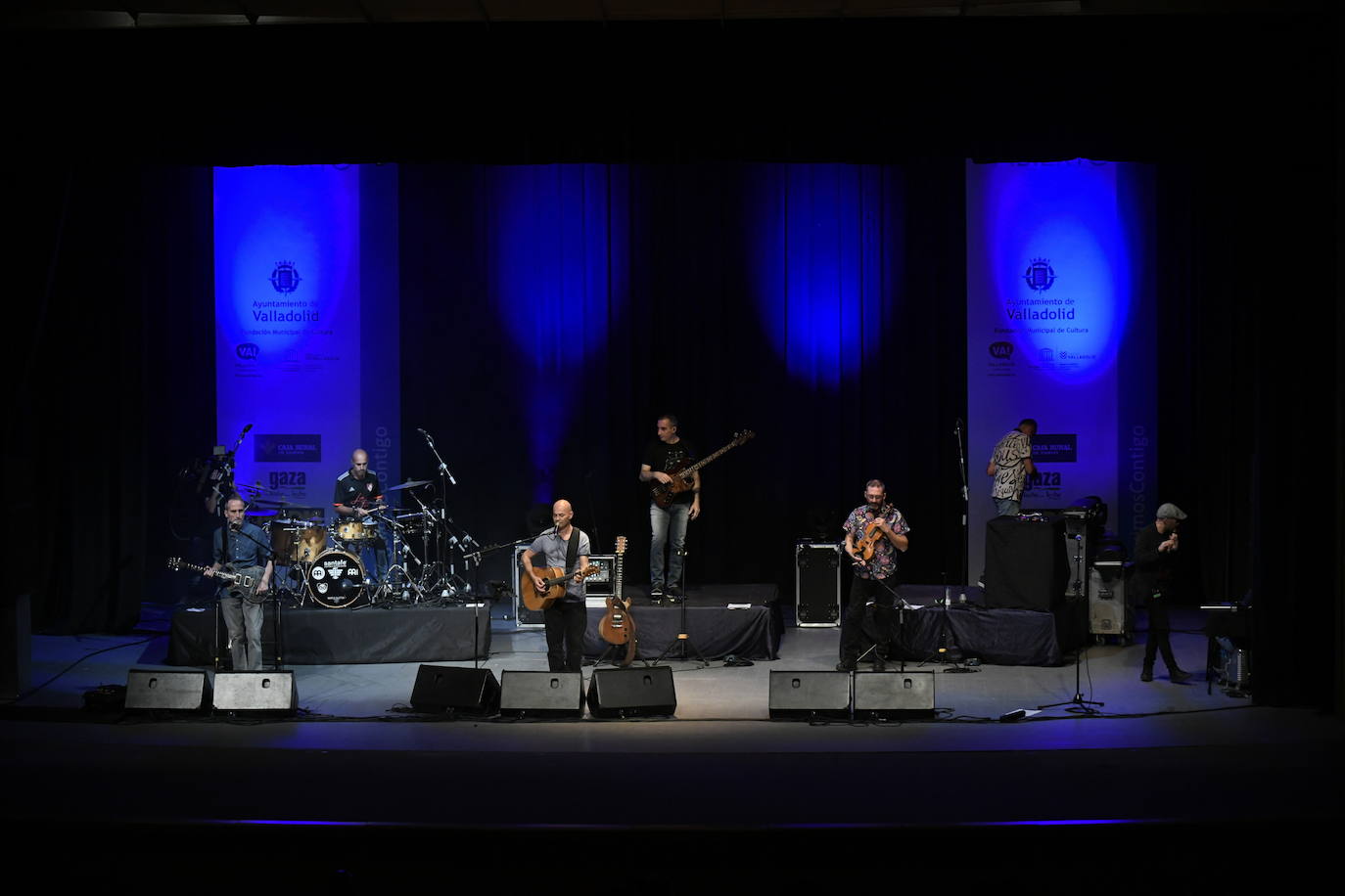 El grupo vallisoletano presenta su trabajo '30 aniversario: Solo recuerdo lo bueno, de lo malo nada' dentro del ciclo 'A cielo abierto' que organiza el Ayuntamiento