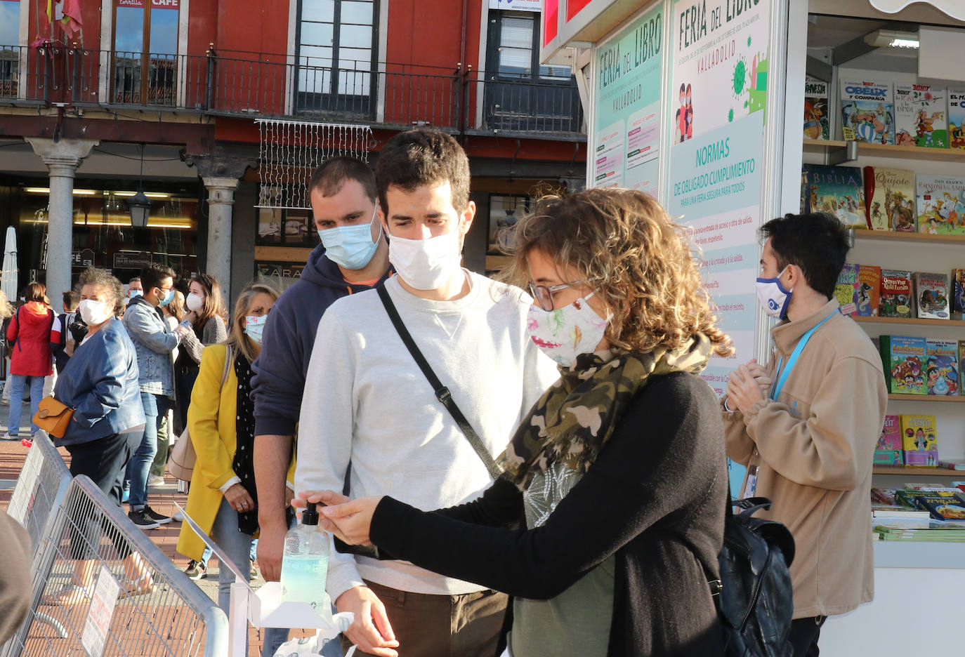 Fotos: Inauguración de la 53ª Feria del Libro de Valladolid