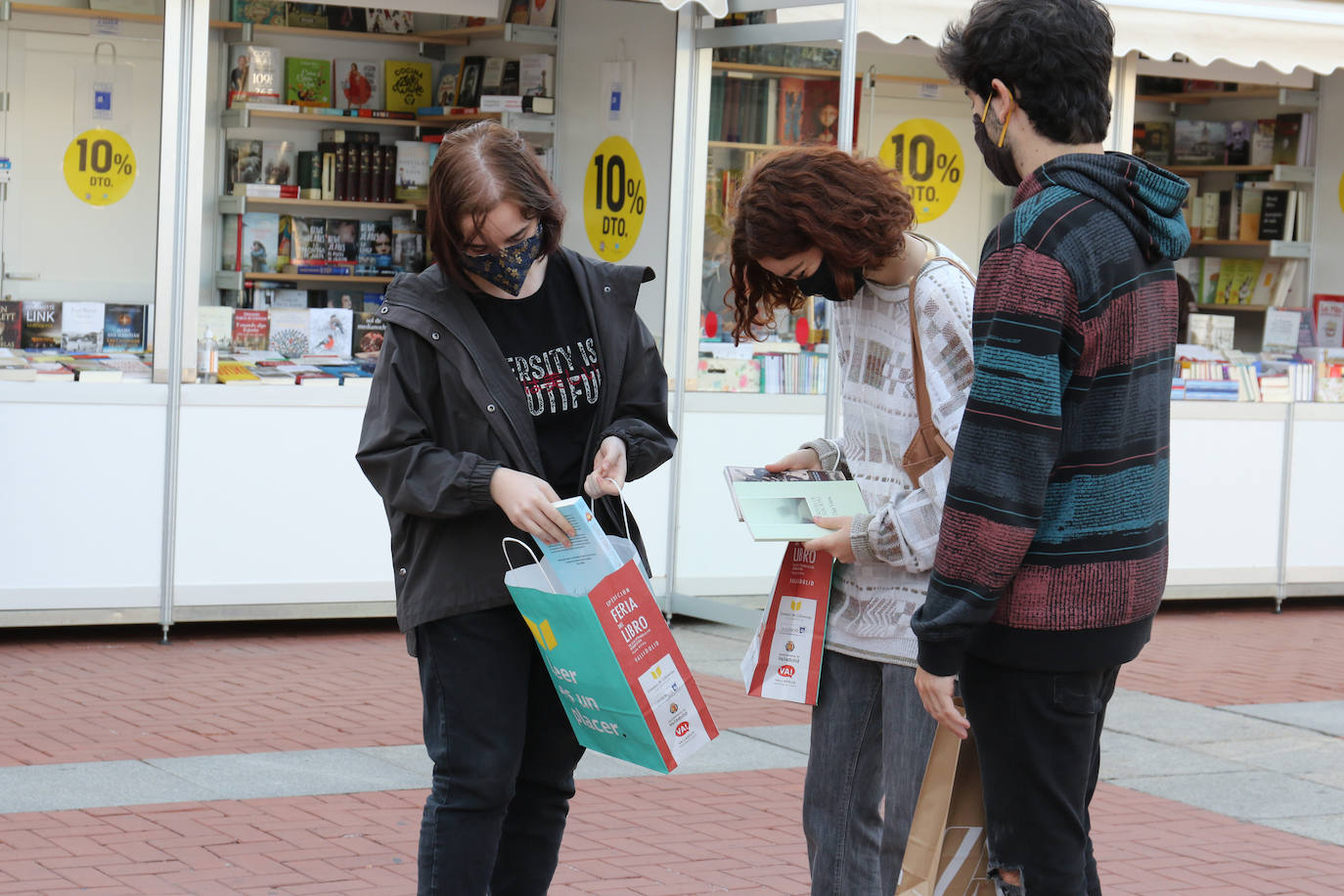 Fotos: Inauguración de la 53ª Feria del Libro de Valladolid