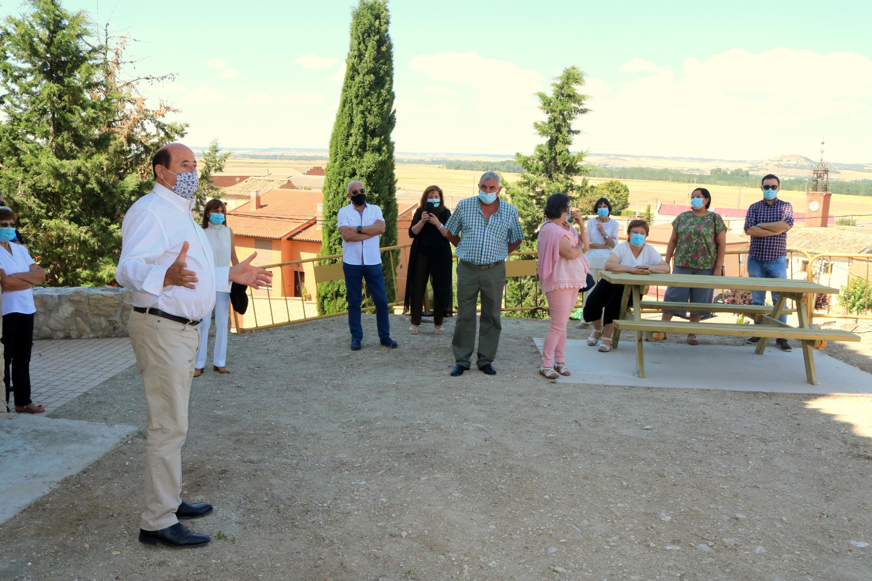 Reinoso de Cerrato cuenta con un mirador ubicado junto a la Iglesia Parroquial