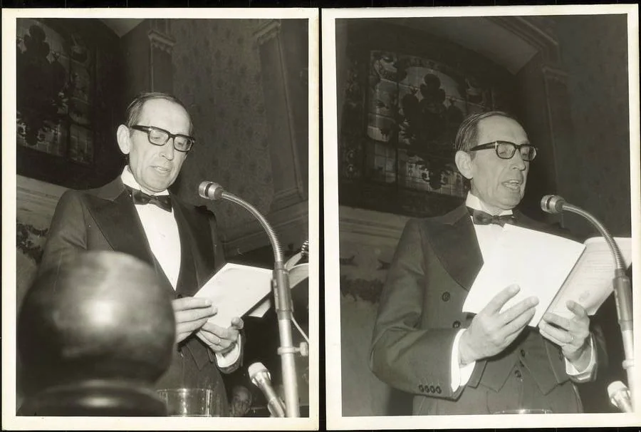 1975. Durante el discurso de ingreso en la Real Academia de la Lengua.