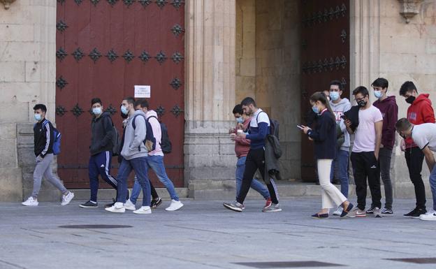 La USAL y los colegios mayores crean una mesa de trabajo conjunta contra la pandemia