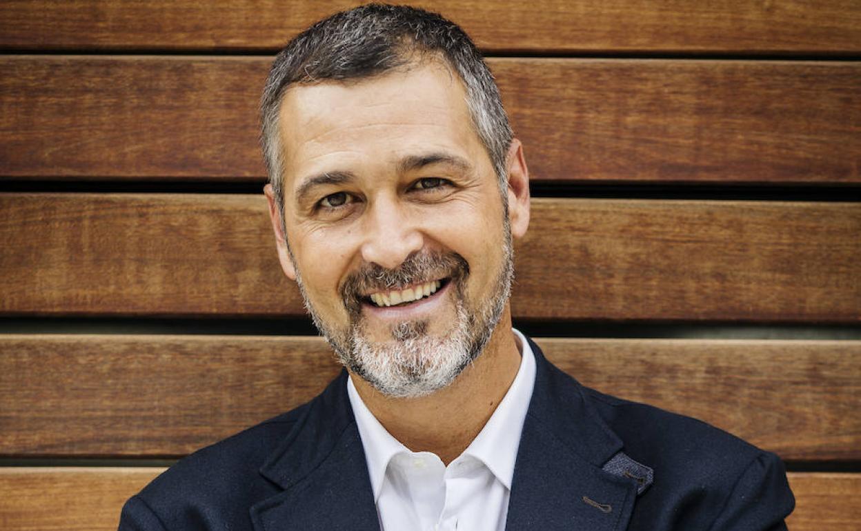 El nuevo presidente de la FEV, Emilio Restoy.