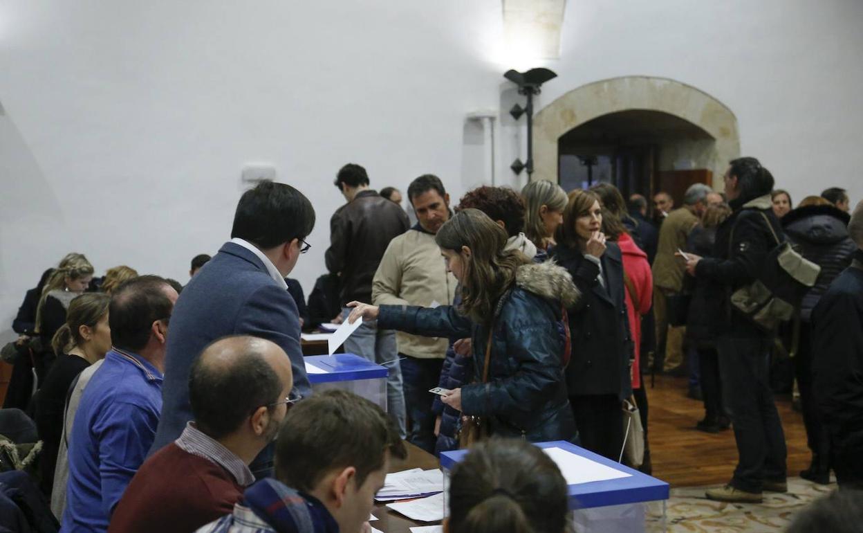 Imagen de las elecciones rectorales de la USAL celebradas en noviembre de 2017