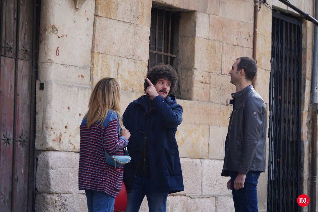 Momento del rodaje de Rutas Bizarras en Salamanca