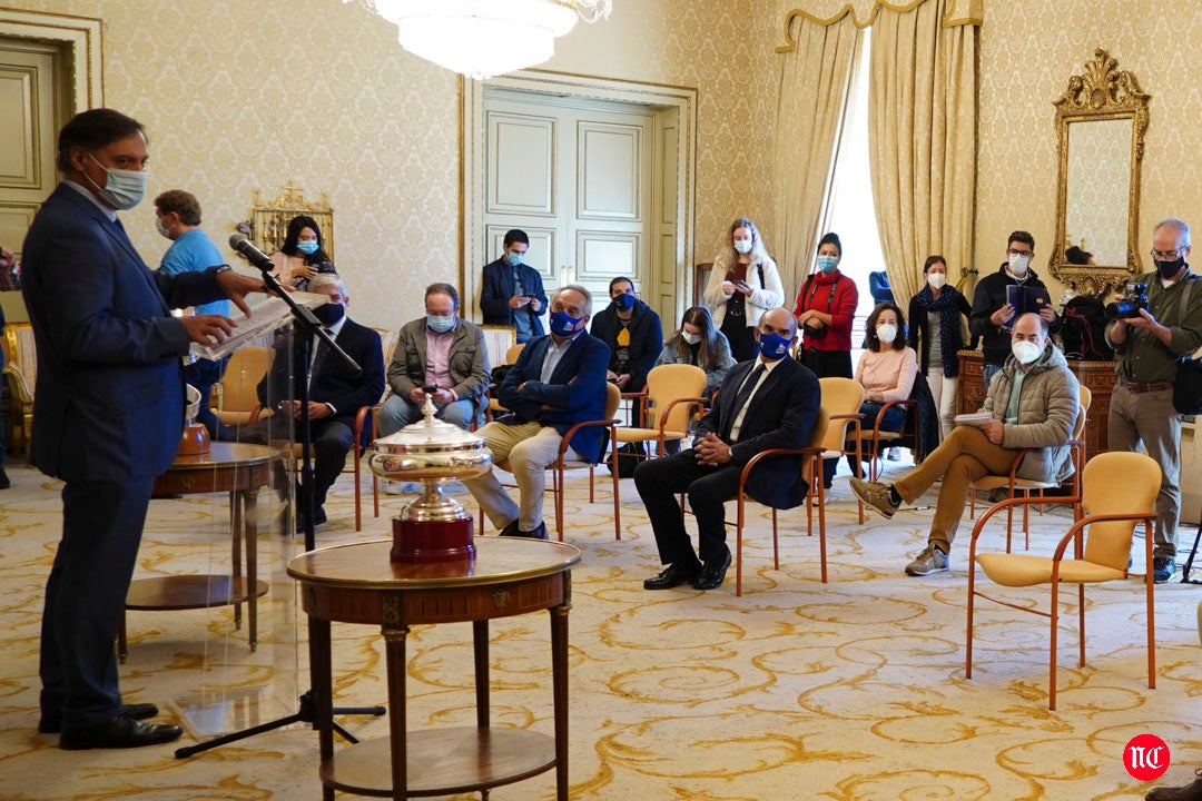 Recepción en el Ayuntamiento de Salamanca al Perfumerías Avenida