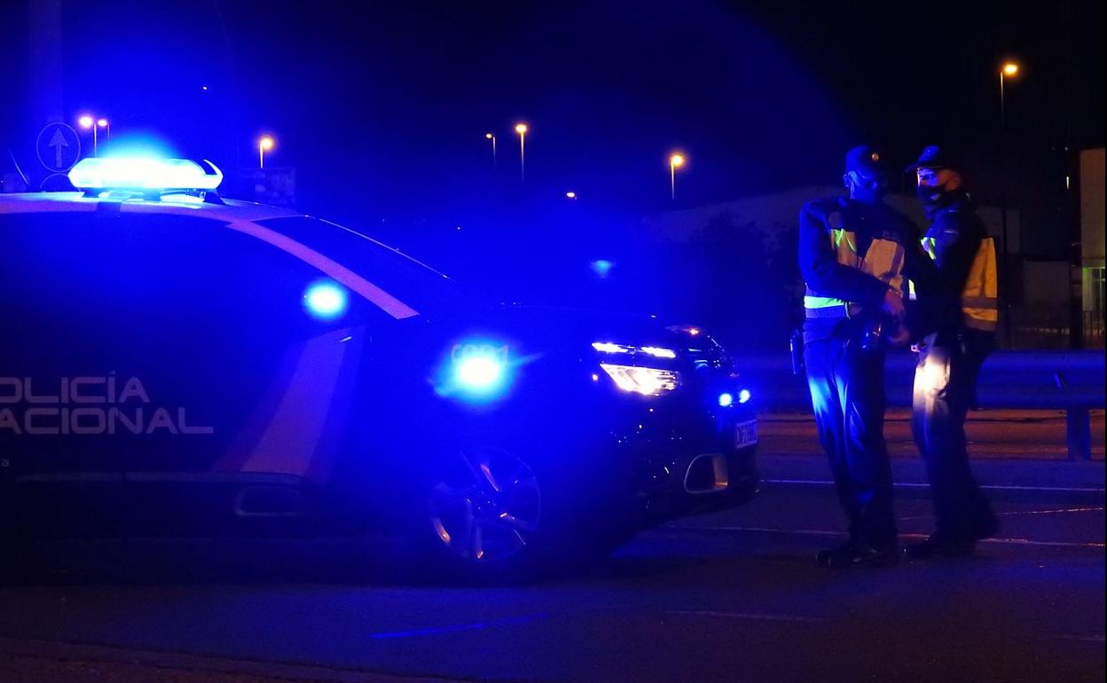 Imagen de un control policial a primera hora del pasado miércoles. 