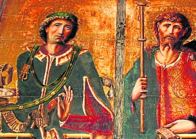 Imagen secundaria 1 - Arriba, Casa palacio; abajo, detalle del retablo de la iglesia de San Juan y Cristo atado a la columna en la iglesia de San Miguel. 