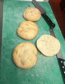 Imagen secundaria 2 - Mini pizzas con torta de Aranda