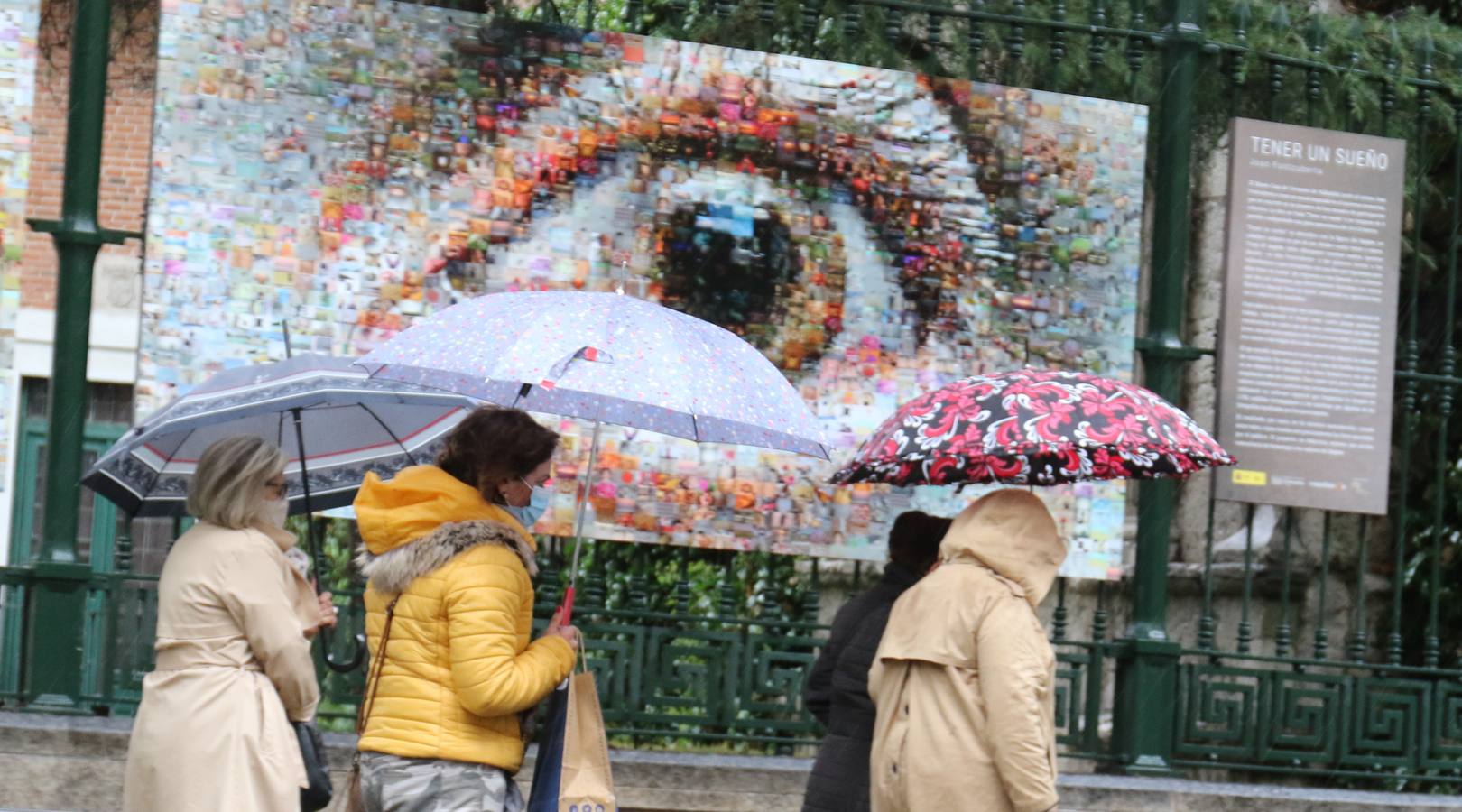 Fotos: Día de lluvia en Valladolid por el paso de la borrasca &#039;Bárbara&#039;