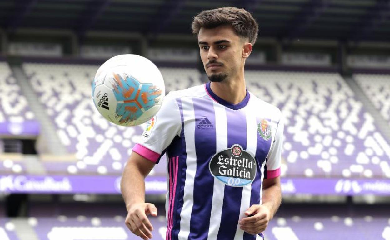 Jota, este miércoles, durante su presentación como nuevo jugador del Real Valladolid