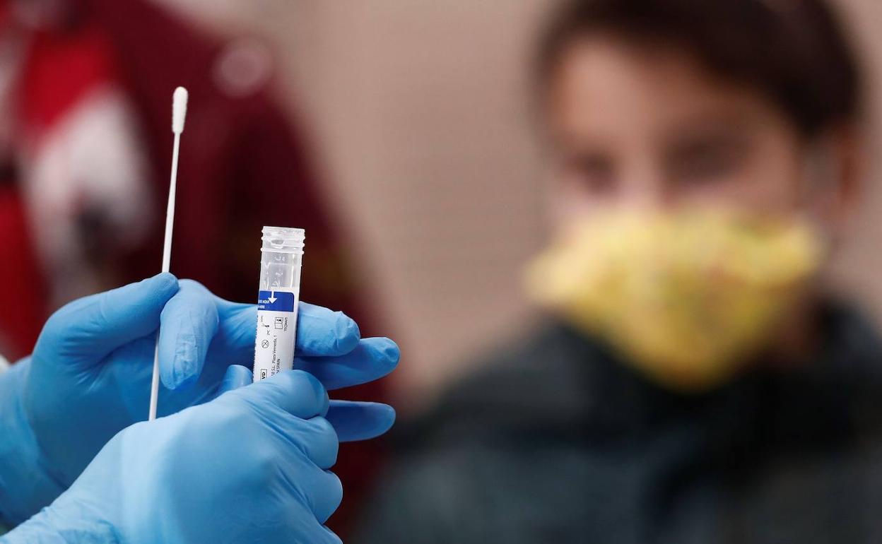 Coronavirus: Más de mil cien casos nuevos notificados en Castilla y León