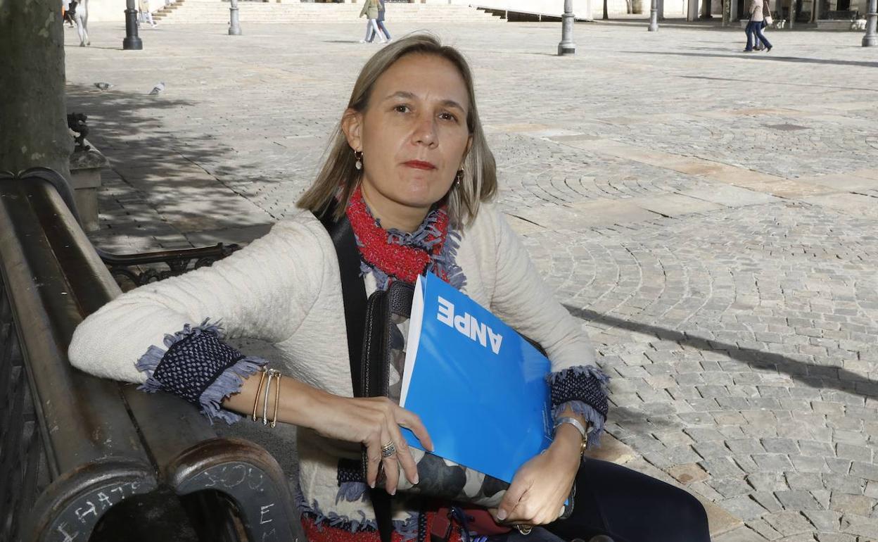 La presidenta de ANPE Palencia y de la Junta de Personal Docente no Universitario, Almudena Cortés. 