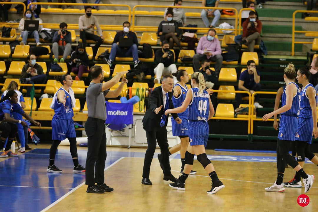 Perfumerías Avenida - Estudiantes 
