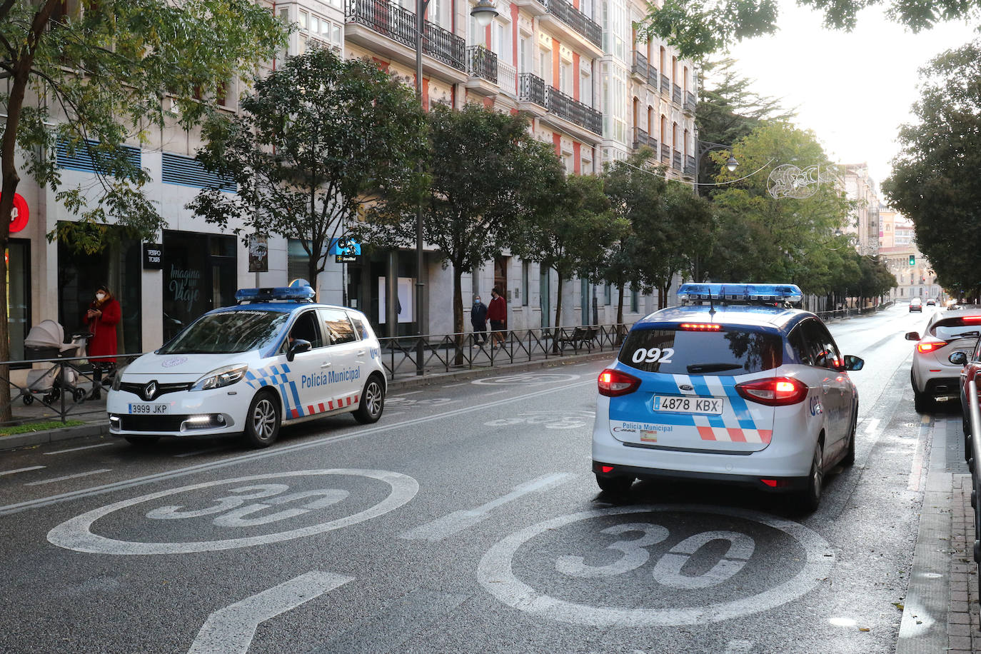 Fotos: Calles casi vacías en Valladolid durante la tarde del domingoqueda