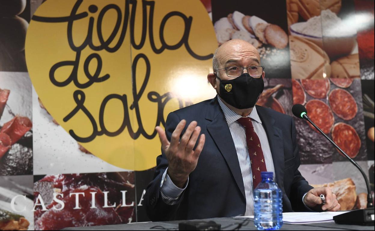Jesús Julio Carnero, durante la presentación del estudio de la consultora Nielsen. 