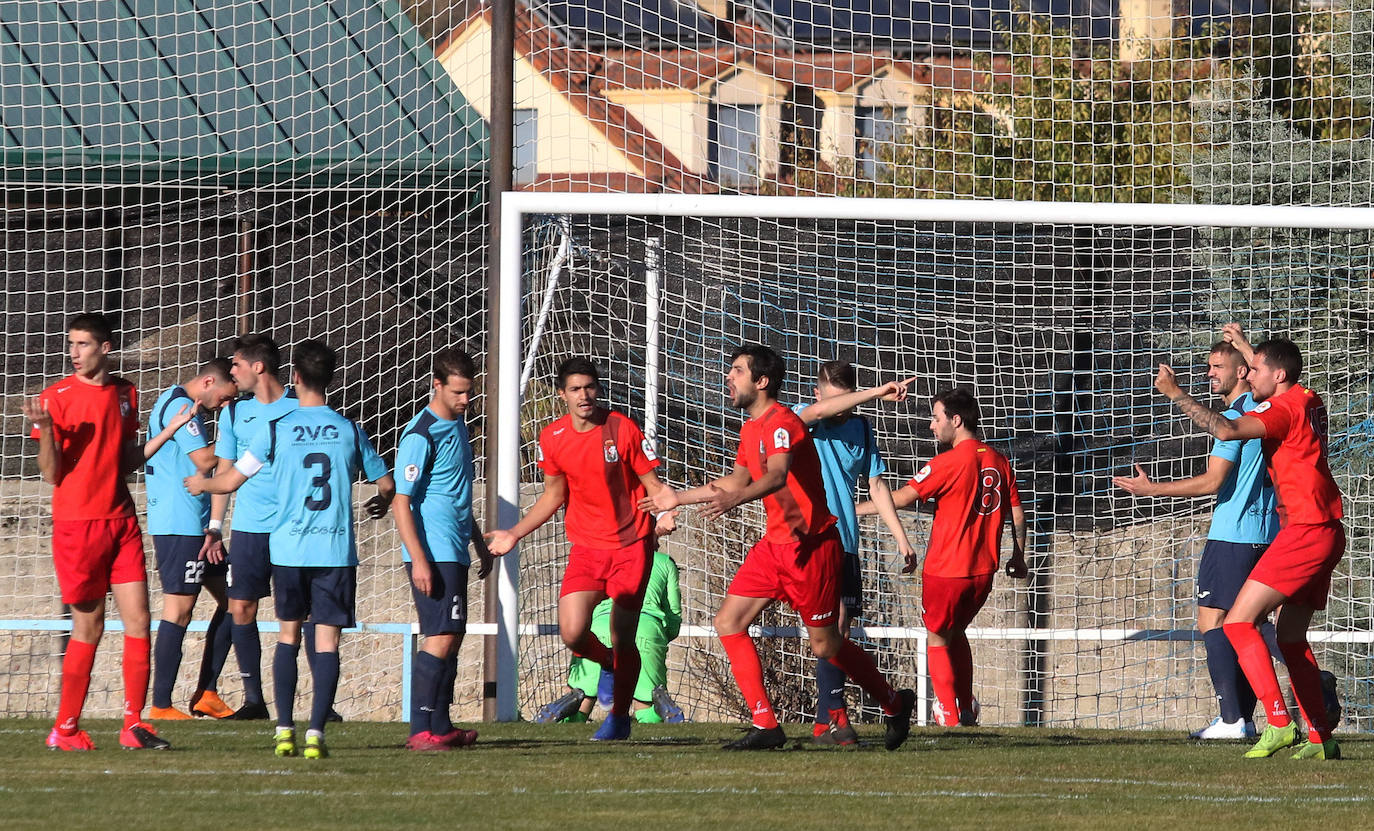 Fotos: La Granja se estrena con derrota