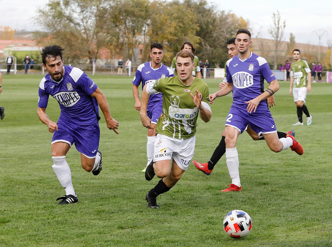 El Palencia Cristo Atlético gana el primer derbi de la temporada.