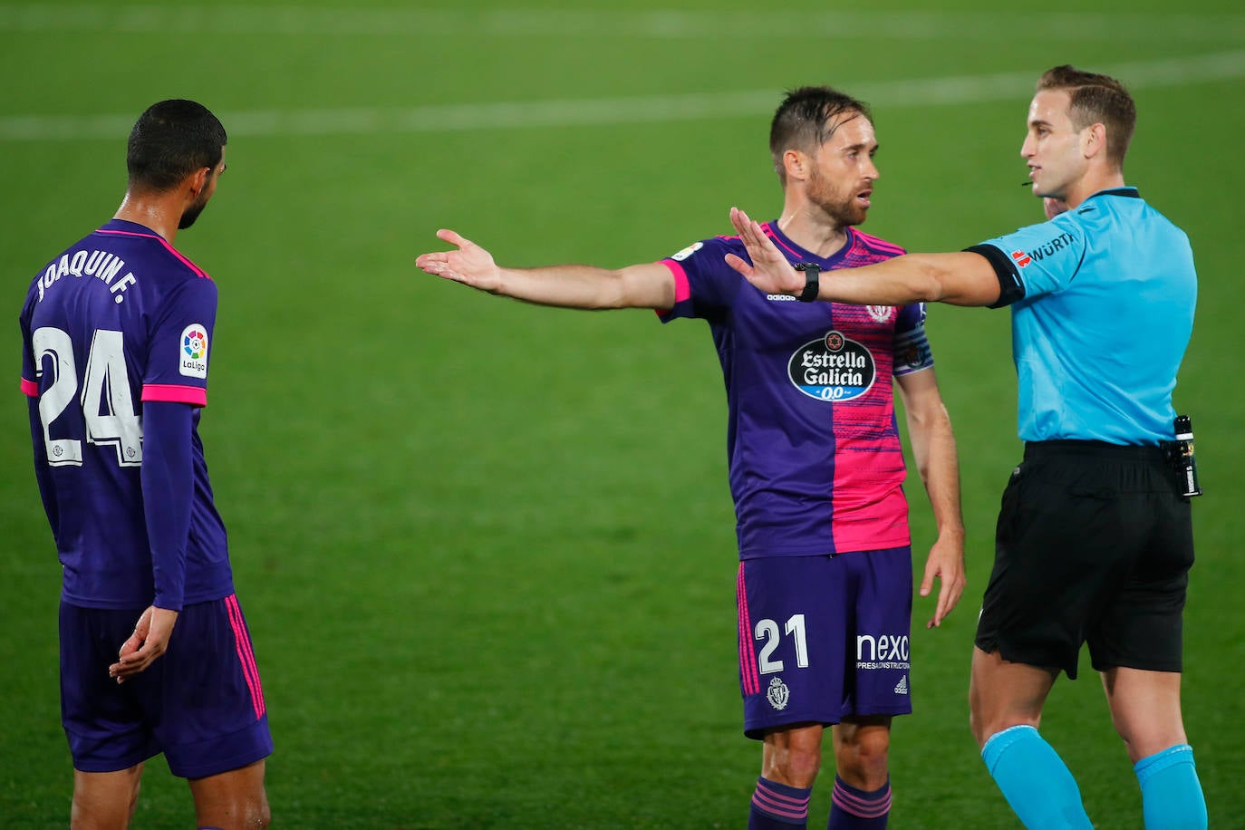 El Real Valladolid pierde por dos goles a cero contra el Villarreal. 