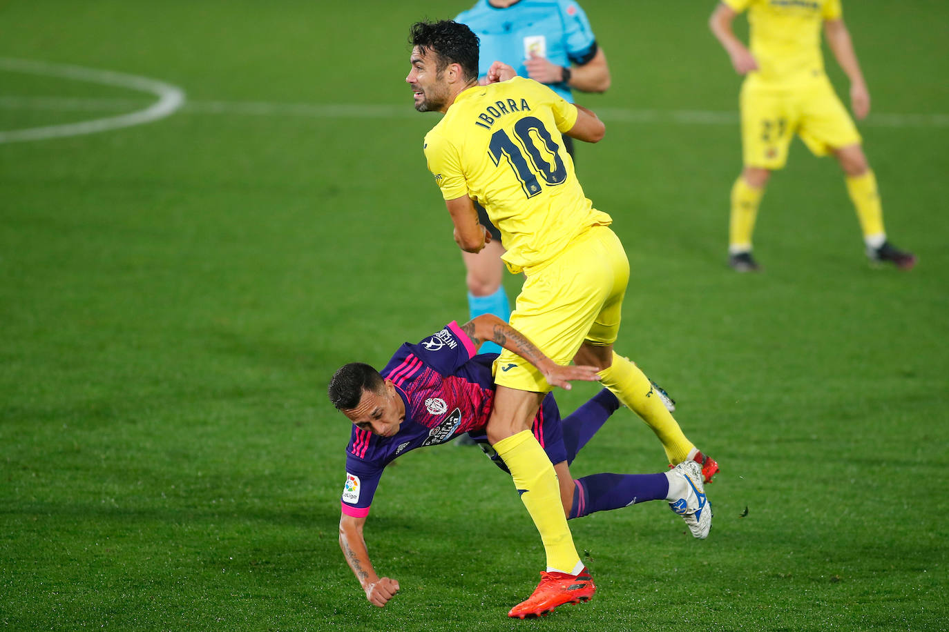 El Real Valladolid pierde por dos goles a cero contra el Villarreal. 