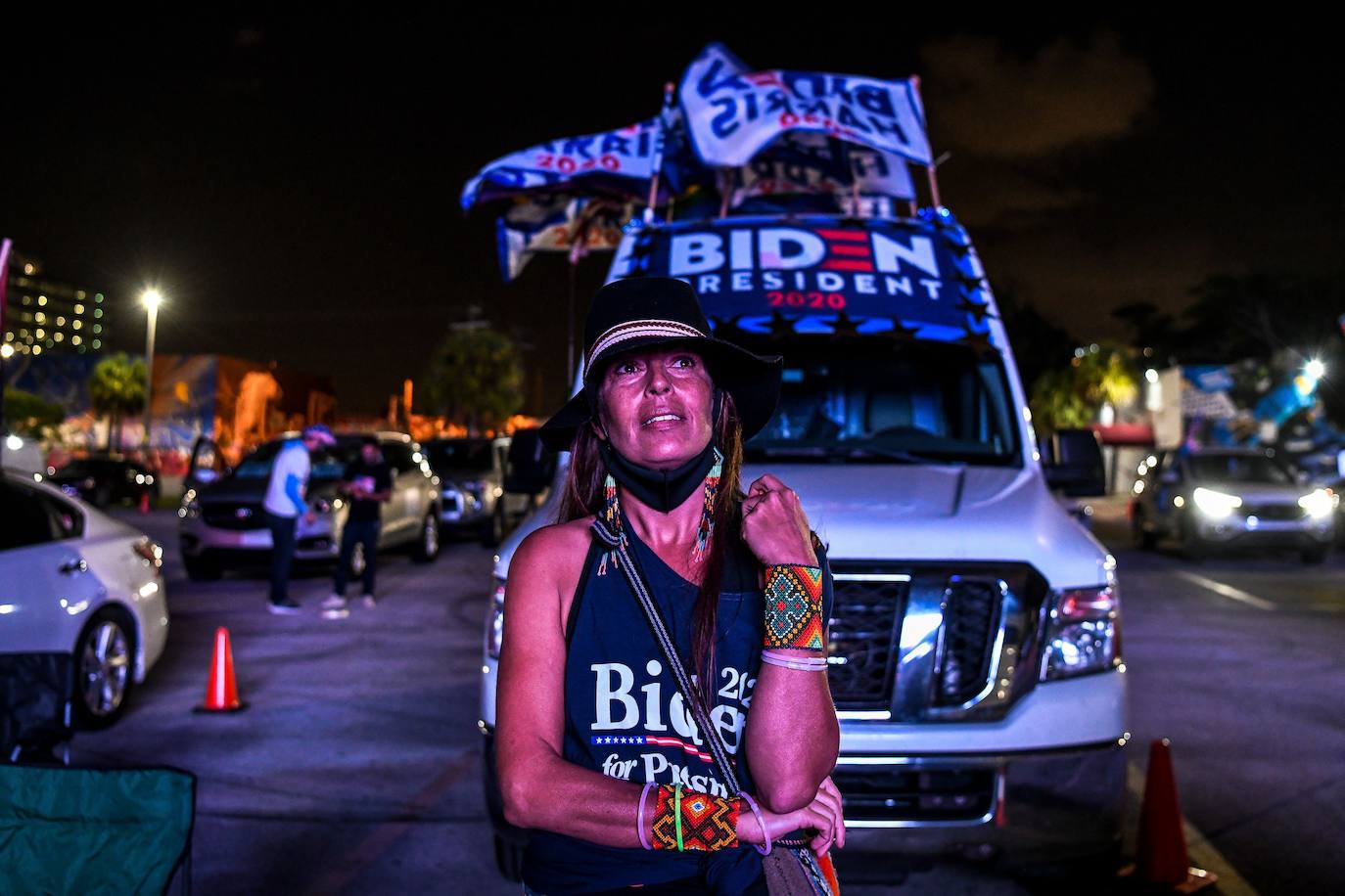 Los partidarios del Partido Demócrata, en una fiesta de vigilancia en Miami, Florida.