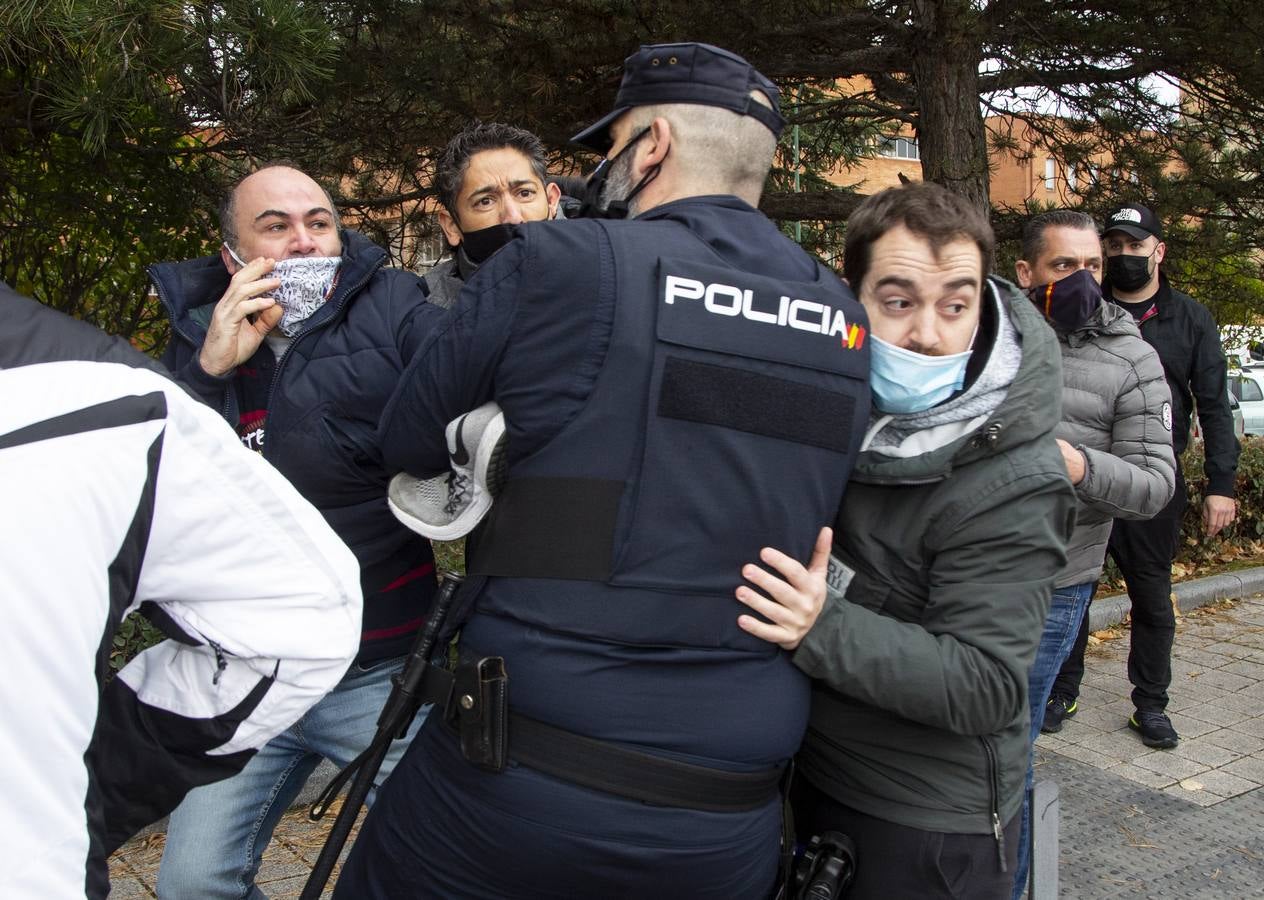 Fotos: Manifestación de hosteleros en Valladolid