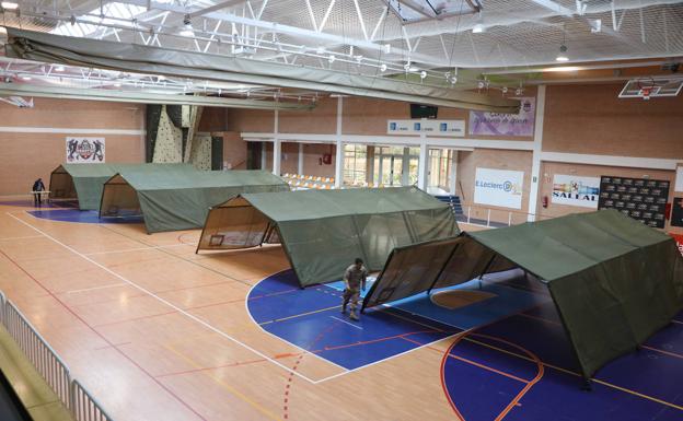 Imagen. Campamento sanitario montado por el Ejército del Aire.