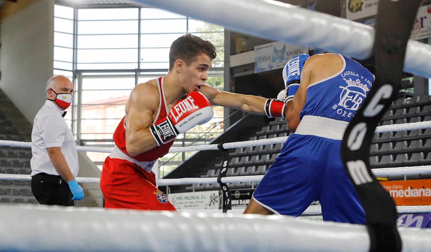 Palencia disfruta del boxeo olímpico.