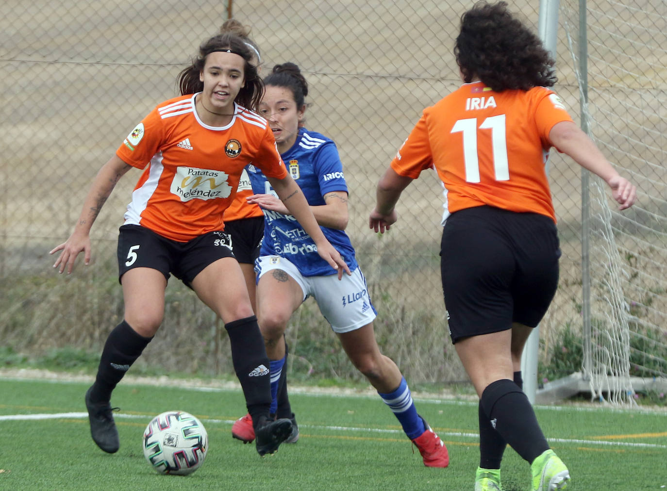 Fotos: El Parquesol logra su primera victoria de la temporada ante el Oviedo Moderno