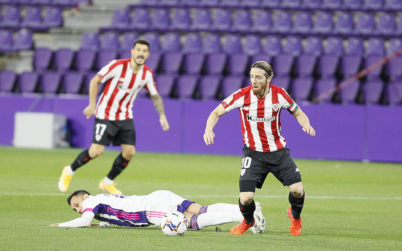 Fotos: Primera victoria de la temporada del Real Valladolid ante el Athletic