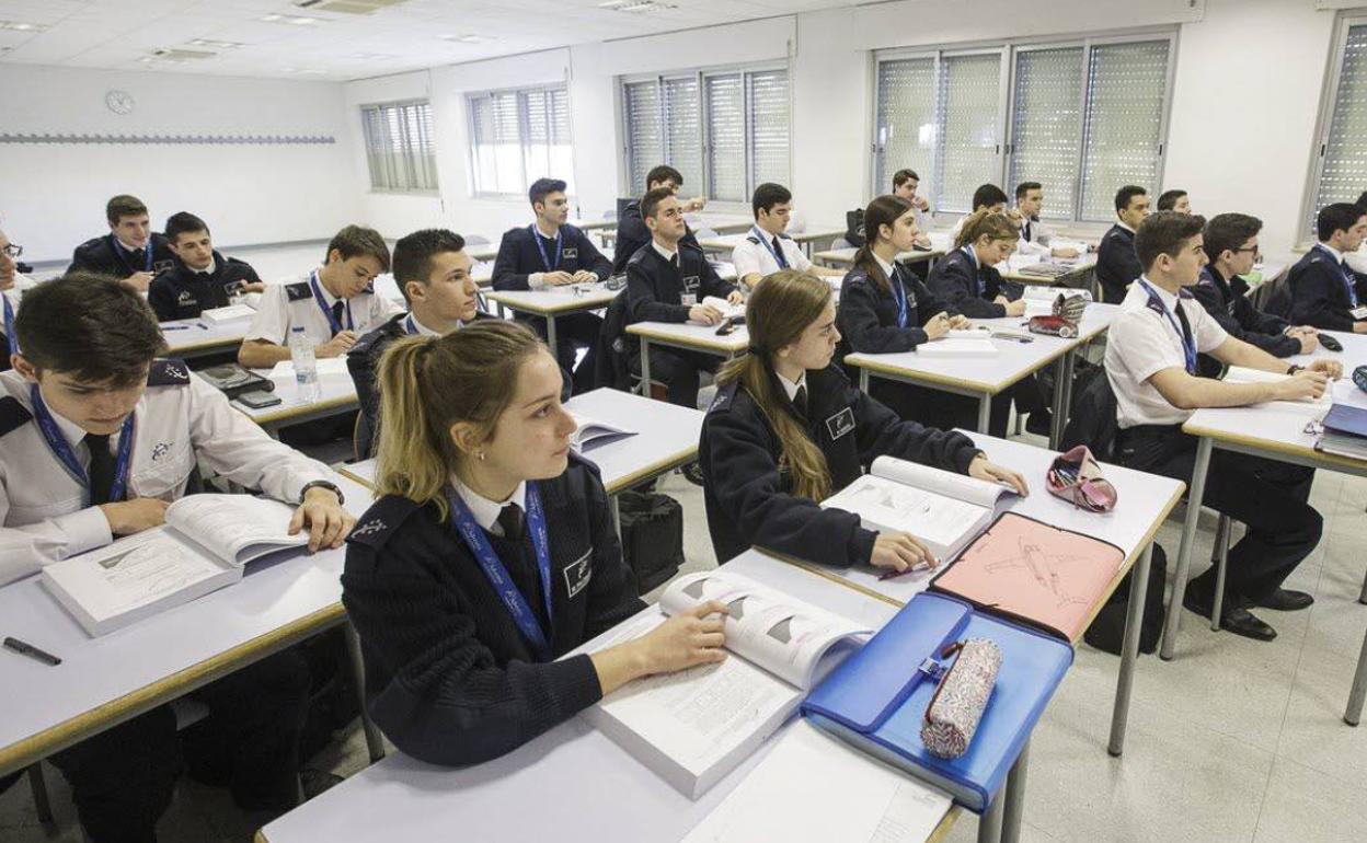 Aula de pilotos en las instalaciones de Adventia.