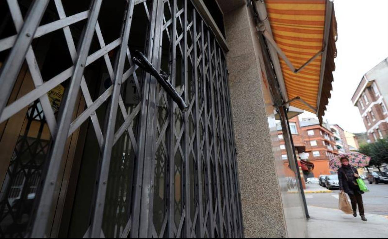 Bar cerrado en la provincia de León.