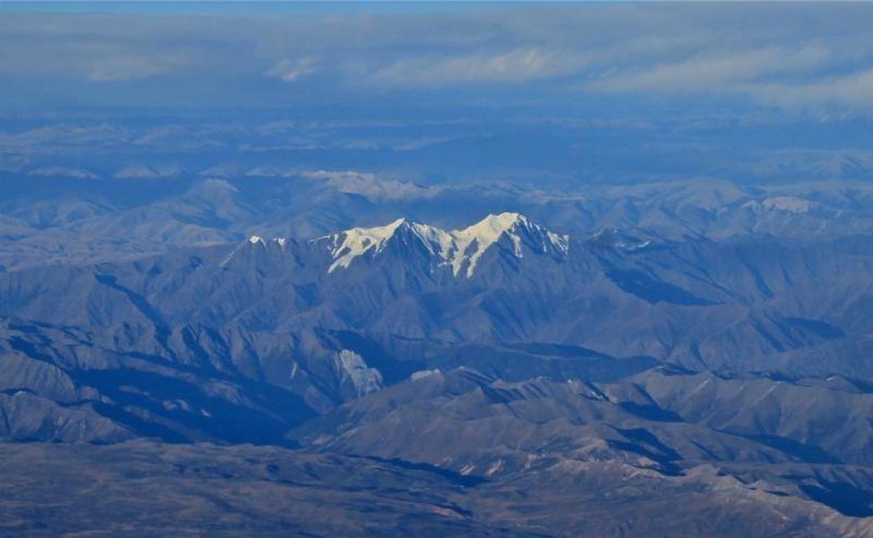 El Tibet, desde el aire.