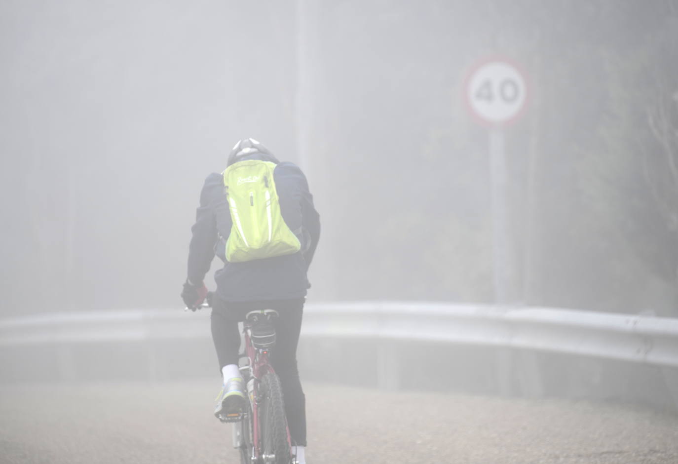 Fotos: Jornada de niebla en Valladolid