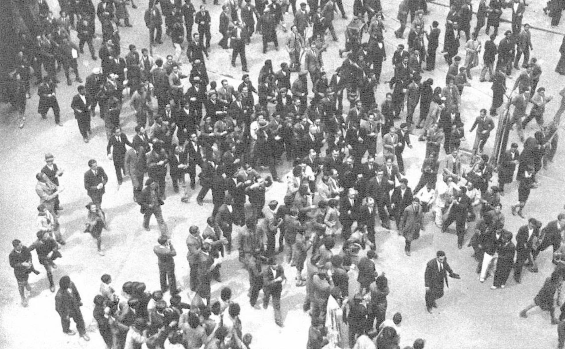 Manifestación en Burgos contra el Estatuto de Cataluña en 1932.