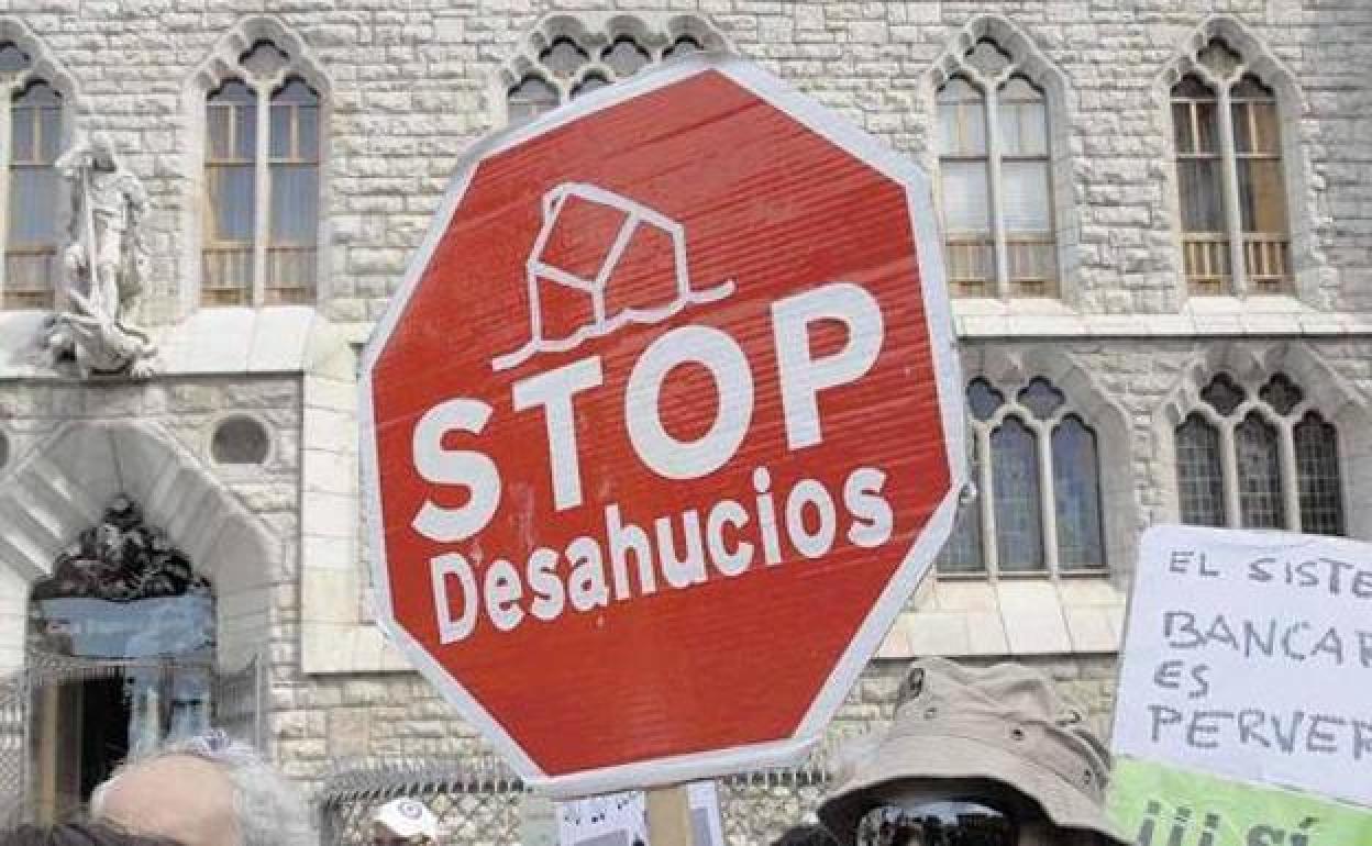 Imagen de una manifestación contra los desahucios en León. 