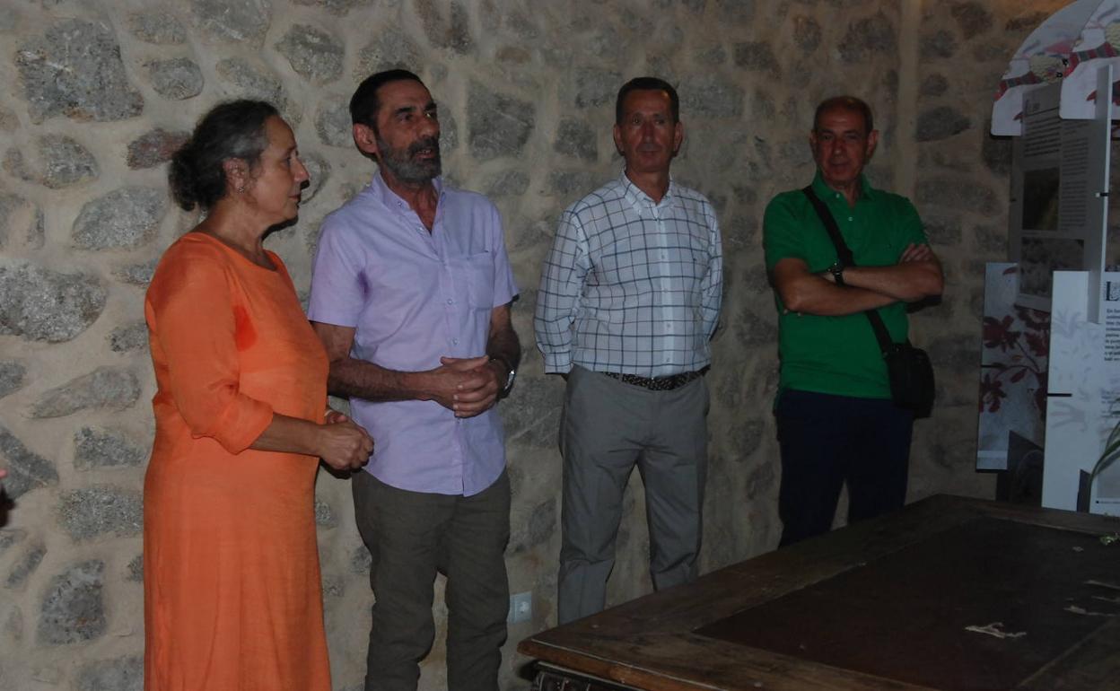 Juan Pablo Gutiérrez, alcalde de Miranda del Castañar (segundo por la derecha). 