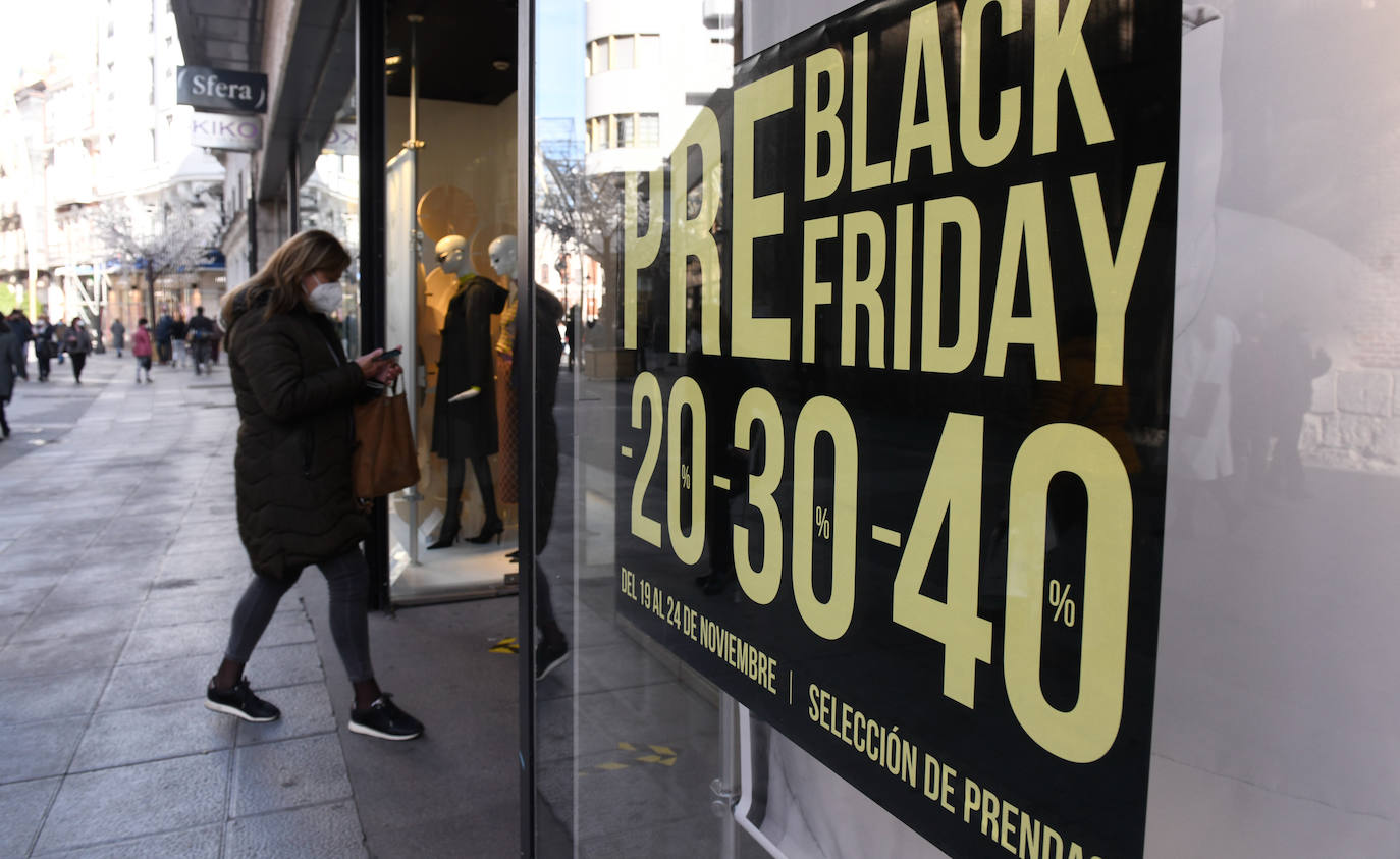 Fotos: El &#039;Black Friday&#039; llega a los comercios de Valladolid