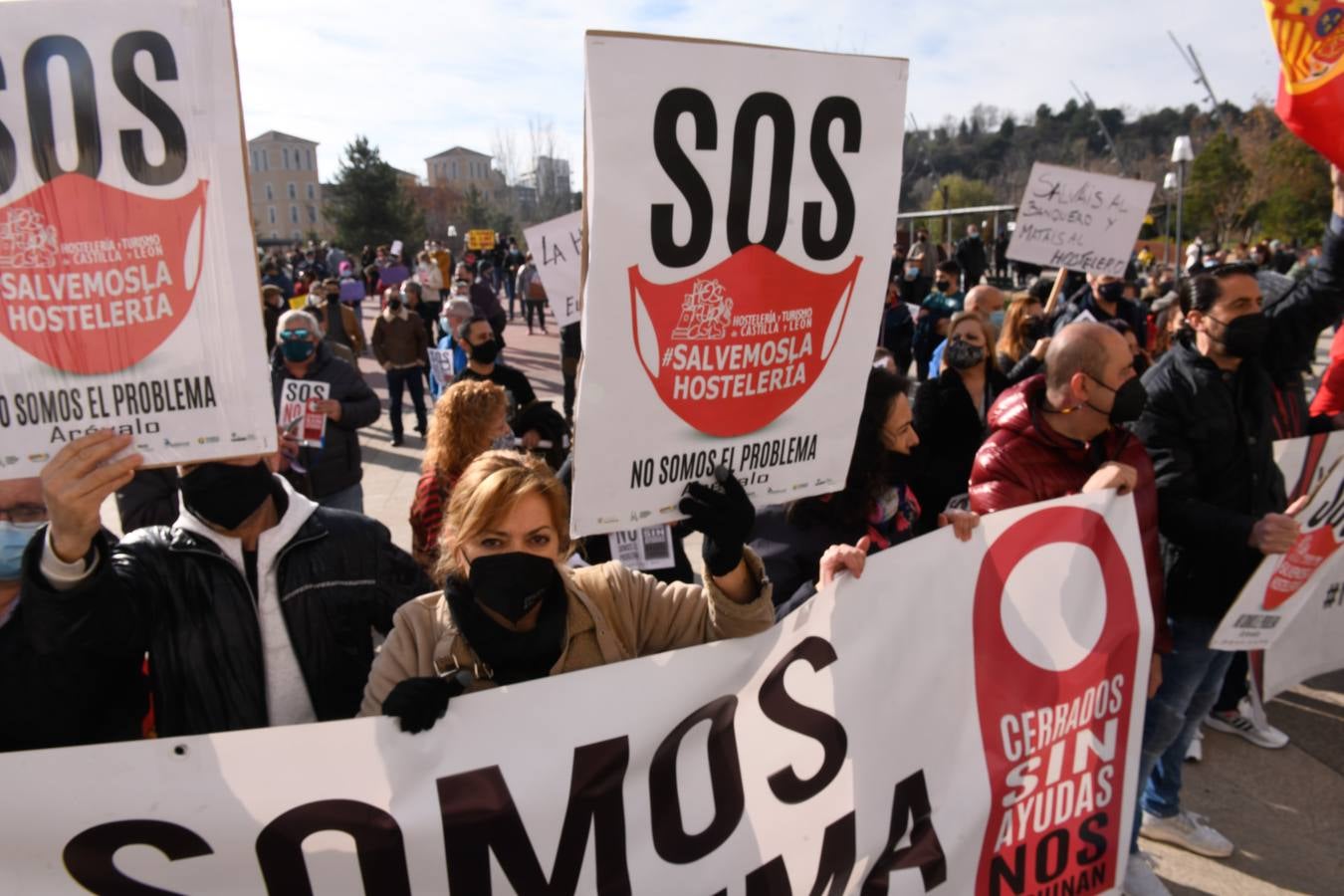 Fotos: Manifestación en Valladolid de todos los sectores afectados por la crisis de la pandemia