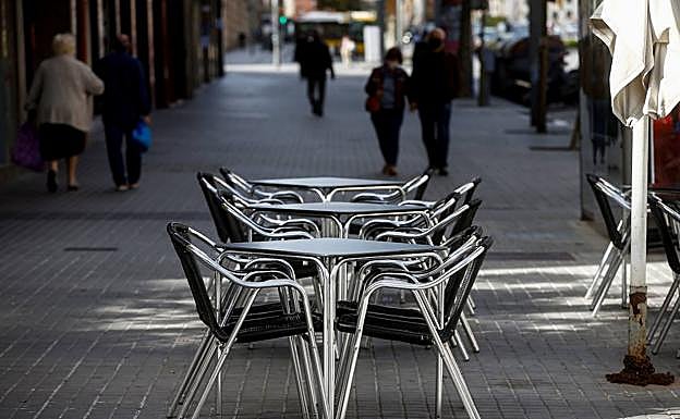 Hostelería, centros comerciales y espacios deportivos de Ávila y Segovia abrirán el viernes