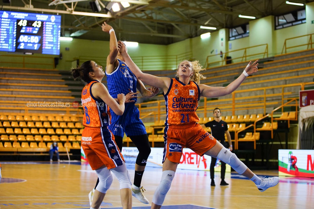Perfumerías Avenida - Valencia Basket
