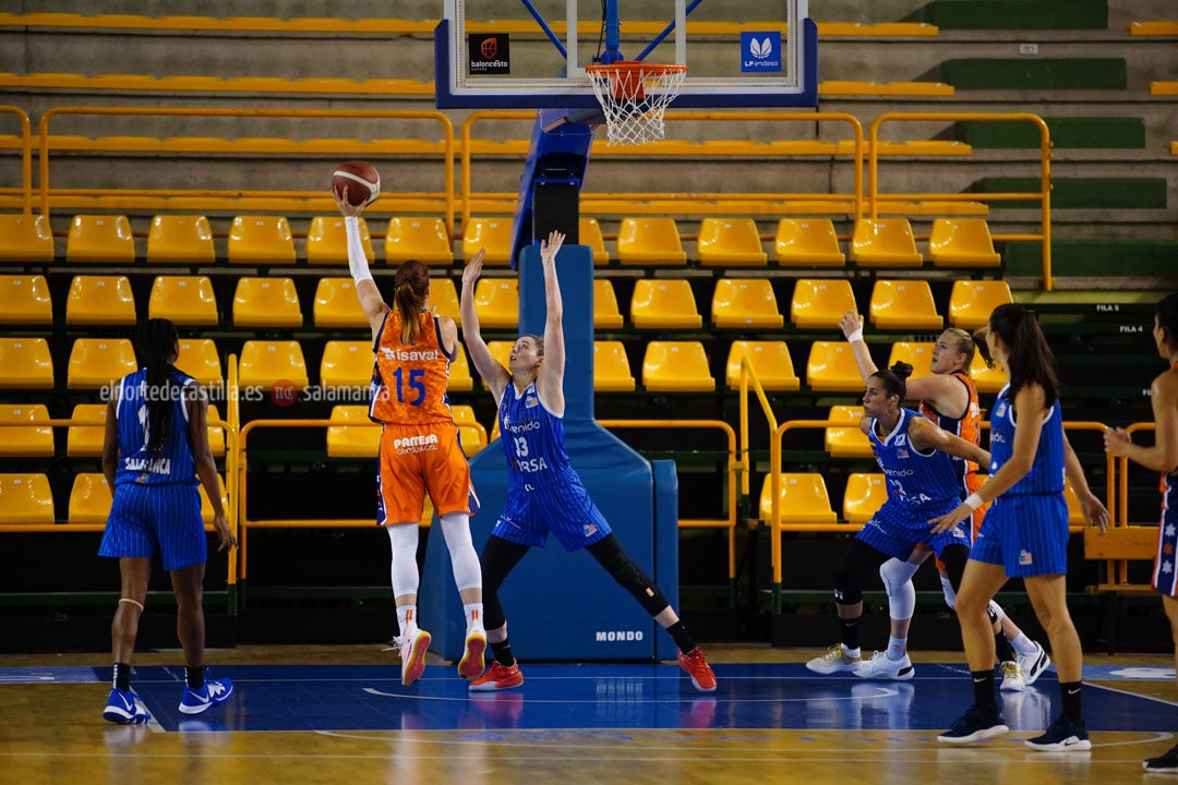 Perfumerías Avenida - Valencia Basket