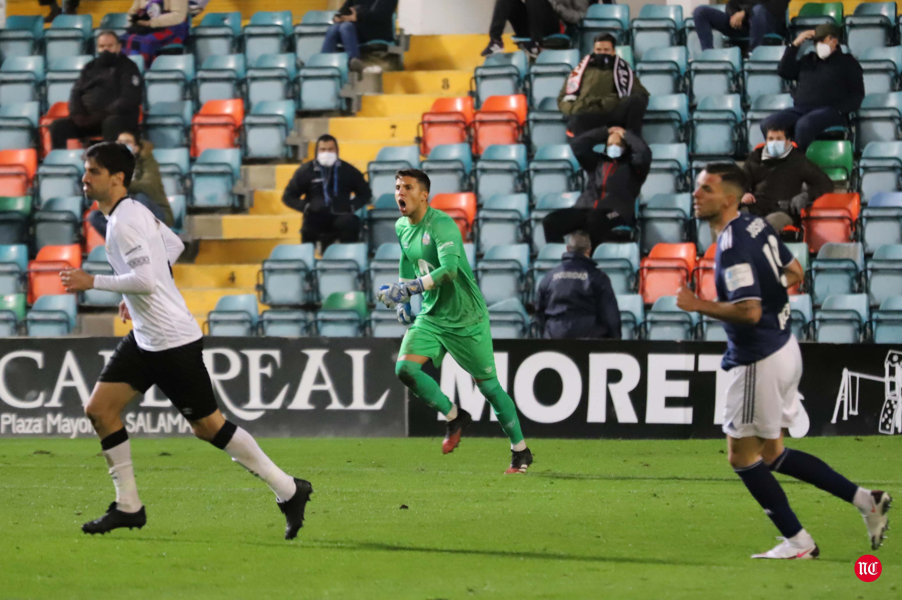 Fotos: El Salamanca UDS goleado ante el Celta B (0-3)