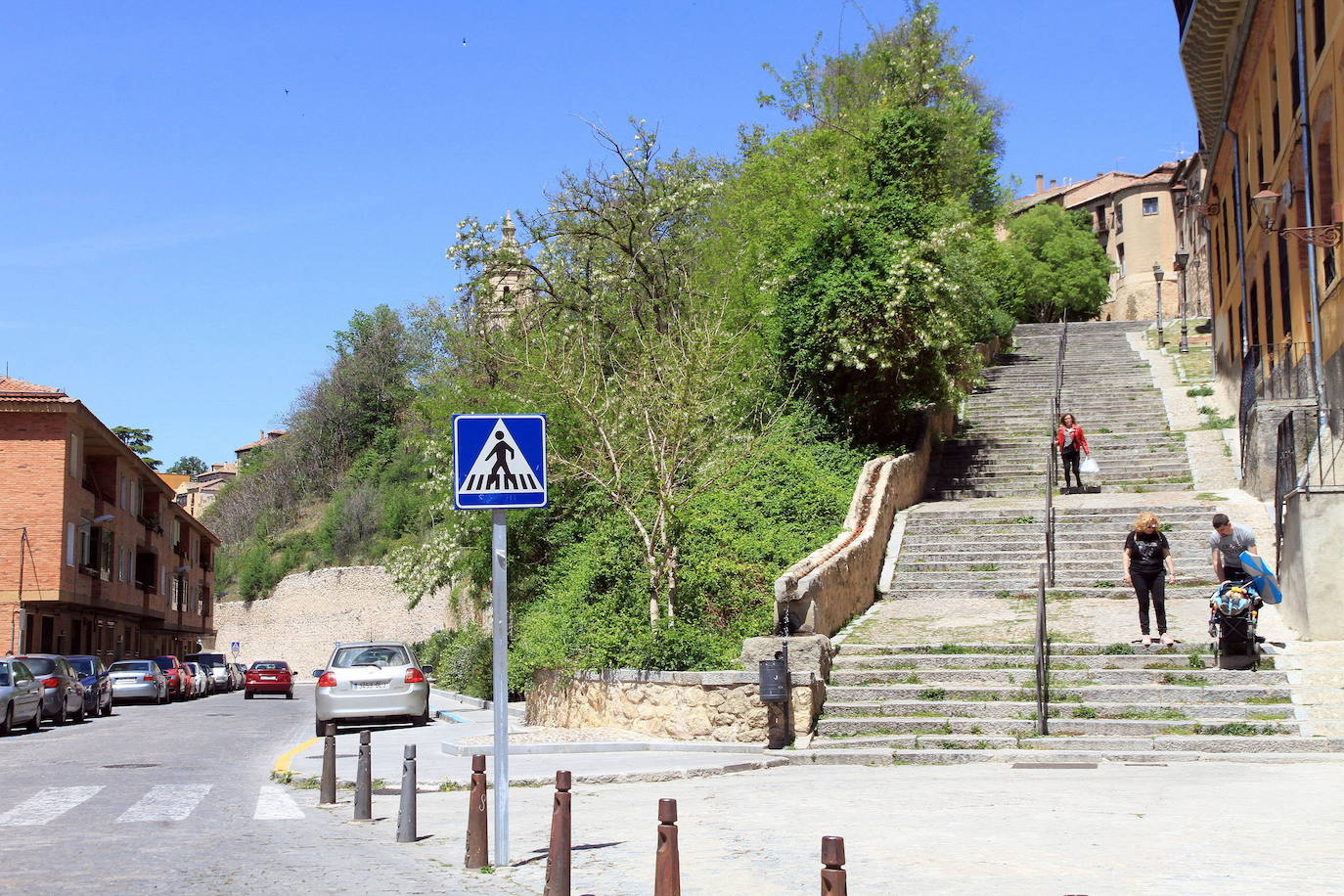 Los presupuestos de 2021 reservan 585.000 euros para la construcción del ascensor de San Millán.
