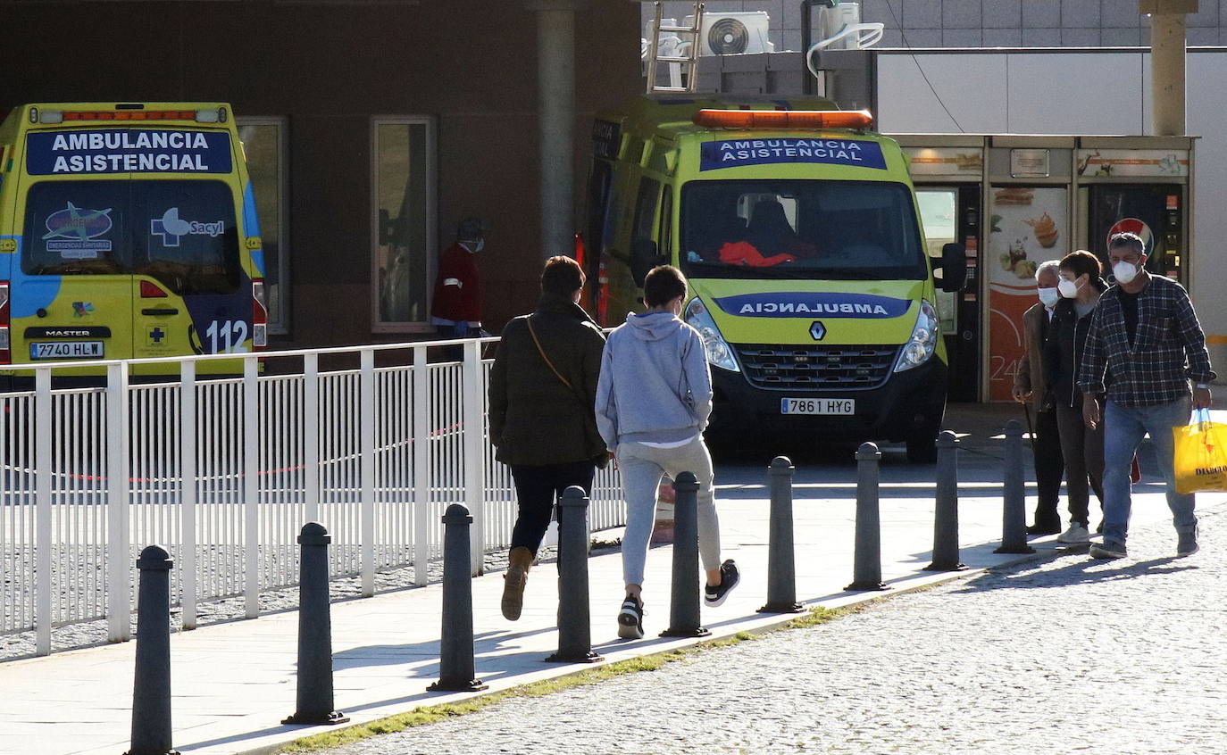 Accesos a Urgencias del Hospital General de Segovia.
