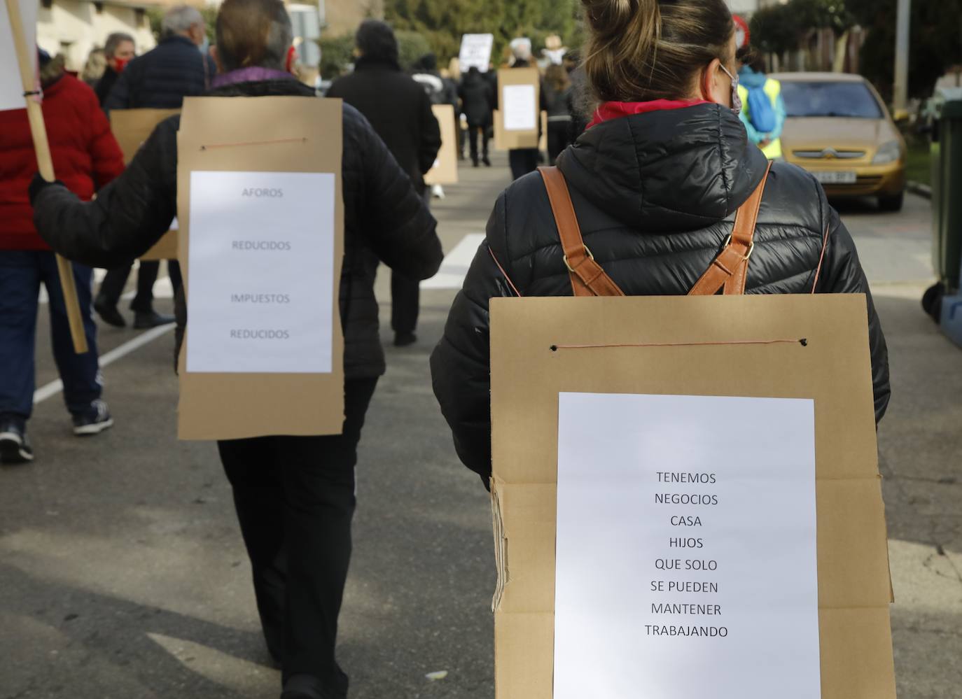 Fotos: Protesta de los autónomos en Venta de Baños, Palencia